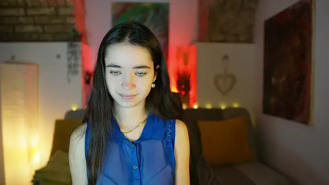 Gia Paige18 online show from January 19, 2025, 9:11 am