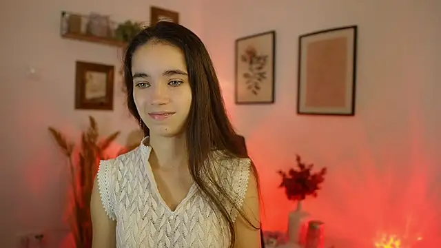 Gia Paige18 online show from September 26, 2025, 10:19 am