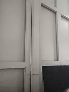 ELLA KELLY online show from February 4, 2025, 11:49 am