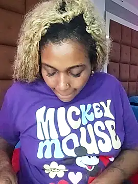 ELLA KELLY online show from September 18, 2025, 11:56 am