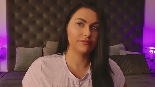 KrisNoir online show from September 20, 2025, 11:11 am