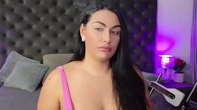 KrisNoir online show from September 29, 2025, 9:25 am