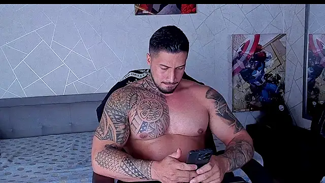 Cristian Walker online show from June 4, 2026, 12:00 pm