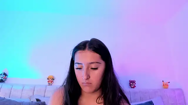 Kathia Morelli online show from February 26, 2025, 11:41 am