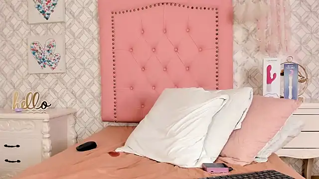 Sara  Williams online show from January 17, 2025, 6:47 am