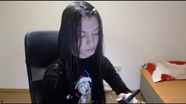 CuteJollie4U online show from December 14, 2024, 4:31 pm