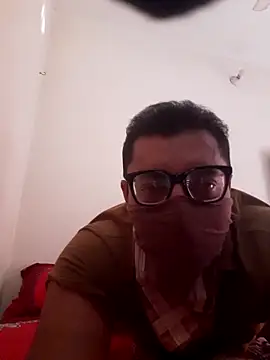 Snapshot of Samud9 chatting on November 10, 2025, 8:02 am Samud9 online show from November 10, 2025, 8:02 am