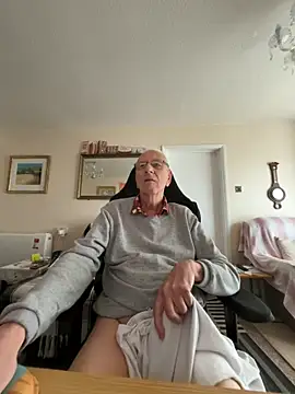 cutaboverest online show from March 29, 2026, 3:01 pm