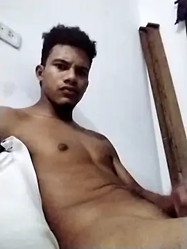 Snapshot of Gutierrez6383 chatting on March 6, 2025, 3:13 am Gutierrez6383 online show from March 6, 2025, 3:13 am