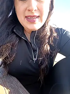 GatitaXD27 online show from February 3, 2025, 12:57 pm