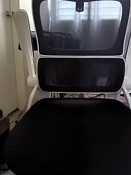 Snapshot of eclaa3000 chatting on April 6, 2026, 8:32 pm eclaa3000 online show from April 6, 2026, 8:32 pm