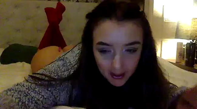 LucyLuxee19 online show from December 30, 2024, 2:42 am