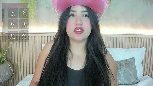 Lana Lann online show from November 26, 2025, 11:55 am