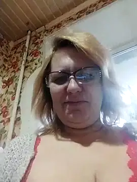 Forest-Lady online show from December 3, 2025, 11:19 am