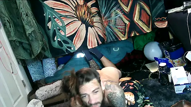 Robriguezxxx online show from December 4, 2025, 8:45 am