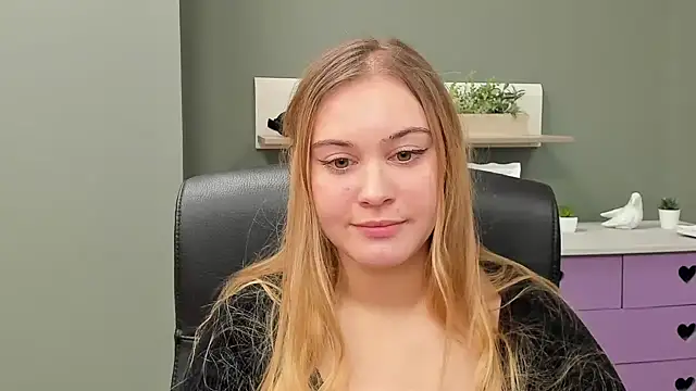 kitty valeria online show from February 23, 2025, 11:00 am