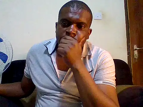 Snapshot of lui_cuuty chatting on September 23, 2025, 5:27 pm lui cuuty online show from September 23, 2025, 5:27 pm