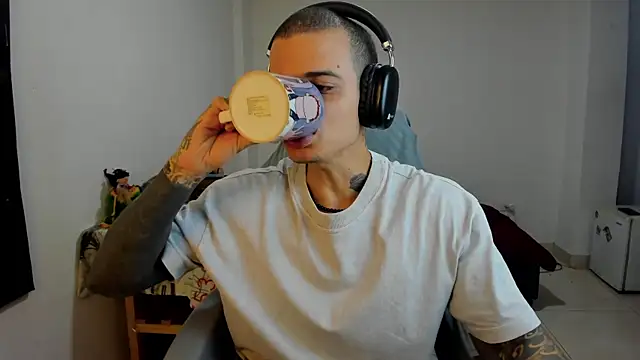 Balo lovers online show from March 11, 2025, 3:02 pm