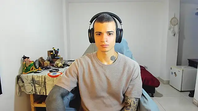 Balo lovers online show from March 22, 2025, 2:14 pm