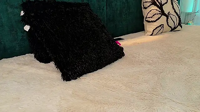 Snapshot of kataleyandliam chatting on October 17, 2025, 8:00 pm kataleyandliam online show from October 17, 2025, 8:00 pm