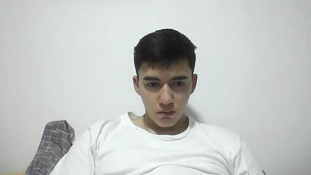 Estebitan vm online show from November 28, 2025, 6:05 am