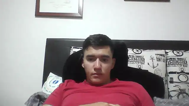 Estebitan vm online show from April 13, 2026, 3:01 am