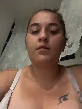 yzabell18 online show from September 11, 2025, 12:11 am