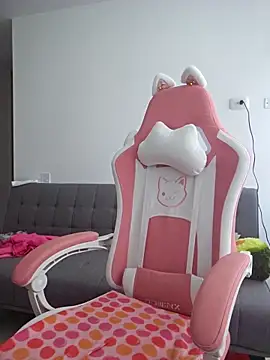 azumiichan online show from November 20, 2025, 2:50 pm