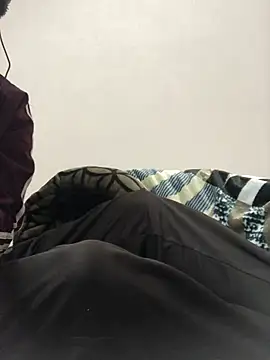 LustfulJerk114 online show from January 12, 2025, 9:51 am