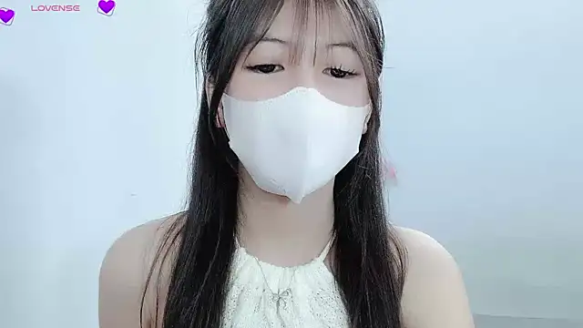 tanhxiu online show from January 8, 2025, 12:58 pm