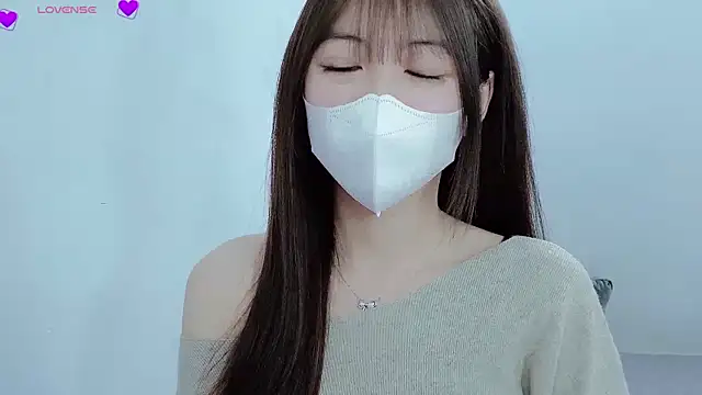 tanhxiu online show from January 11, 2025, 2:58 pm