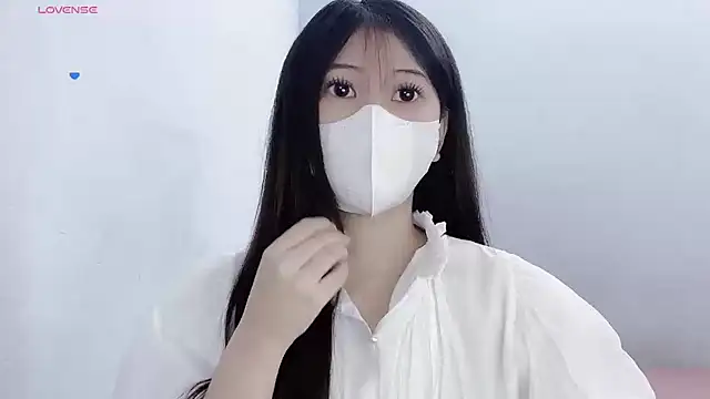 tanhxiu online show from February 9, 2026, 10:19 am