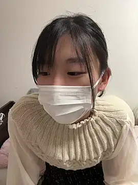 Snapshot of -Rinka- chatting on March 9, 2026, 1:15 pm -Rinka- online show from March 9, 2026, 1:15 pm