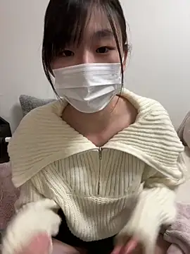 Snapshot of -Rinka- chatting on March 16, 2026, 1:04 pm -Rinka- online show from March 16, 2026, 1:04 pm