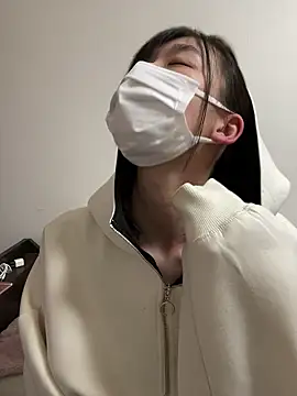 Snapshot of -Rinka- chatting on April 2, 2026, 1:09 pm -Rinka- online show from April 2, 2026, 1:09 pm