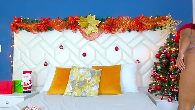 RubyRossel online show from December 18, 2025, 1:17 pm