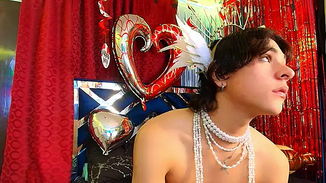 Luke Howland online show from February 14, 2025, 10:14 pm