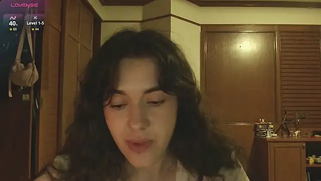 sadetuiningaa online show from March 19, 2025, 5:50 pm