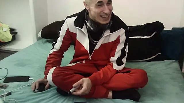 Snapshot of --D-a-D-D-y- chatting on February 10, 2026, 6:17 am --D-a-D-D-y- online show from February 10, 2026, 6:17 am