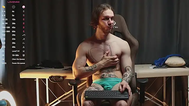 pleasure8869 online show from February 12, 2025, 9:52 am