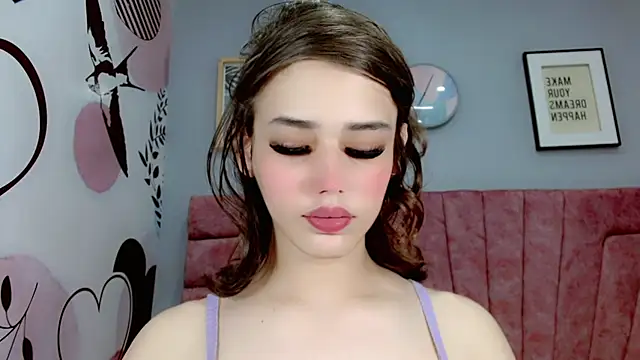 Snapshot of ValeriaAguilar chatting on February 14, 2025, 10:14 pm ValeriaAguilar online show from February 14, 2025, 10:14 pm