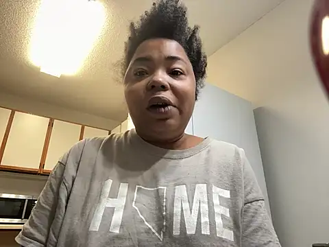 JCCaramelbarbie1 online show from January 12, 2025, 6:38 pm