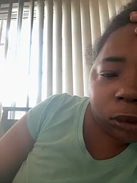 JCCaramelbarbie1 online show from November 28, 2025, 9:28 pm