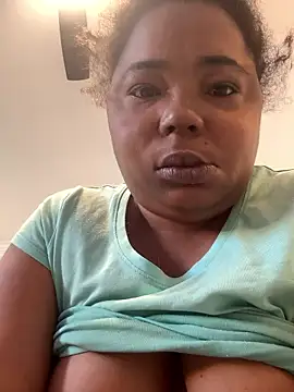 JCCaramelbarbie1 online show from January 6, 2026, 2:21 pm