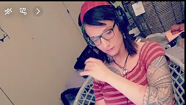 cassiemichellexx online show from March 30, 2026, 10:05 am