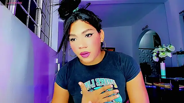 Oficial angela online show from December 17, 2024, 6:13 am