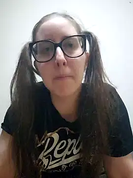 Snapshot of Sarah459 chatting on October 15, 2025, 8:31 pm Sarah459 online show from October 15, 2025, 8:31 pm