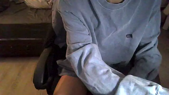 kaikai 0804 online show from November 28, 2025, 7:38 pm