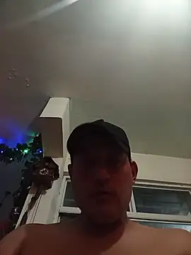 Snapshot of Zordomud0 chatting on January 7, 2026, 5:32 am Zordomud0 online show from January 7, 2026, 5:32 am