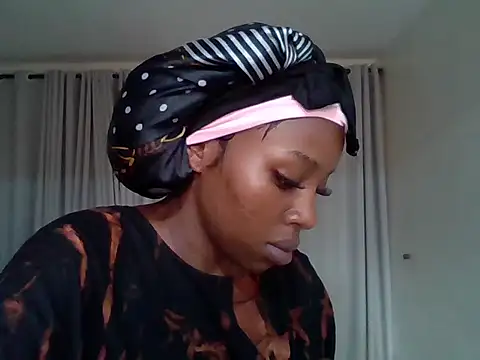 Queen loveer online show from May 27, 2026, 10:23 am